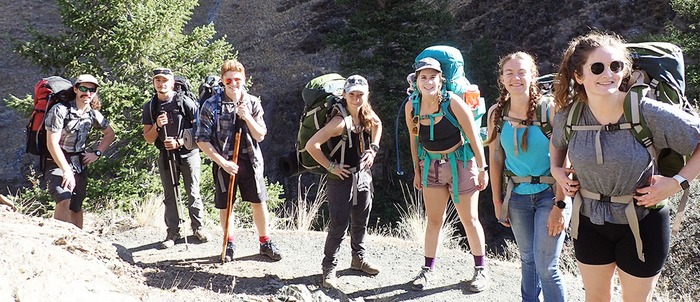 From Campus to Hiking Trails: Skuxs Backpacks for the Modern Student Explorer